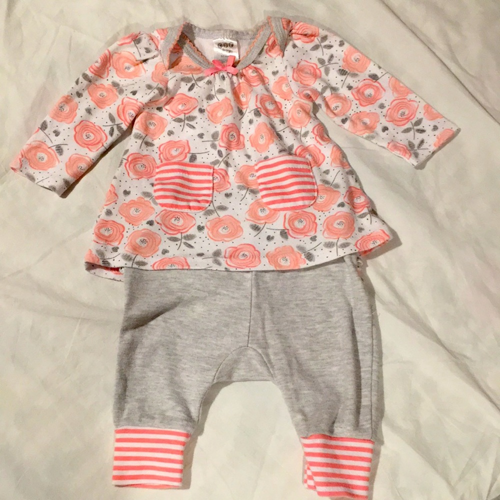 Sz. 0-3m 2pc floral set